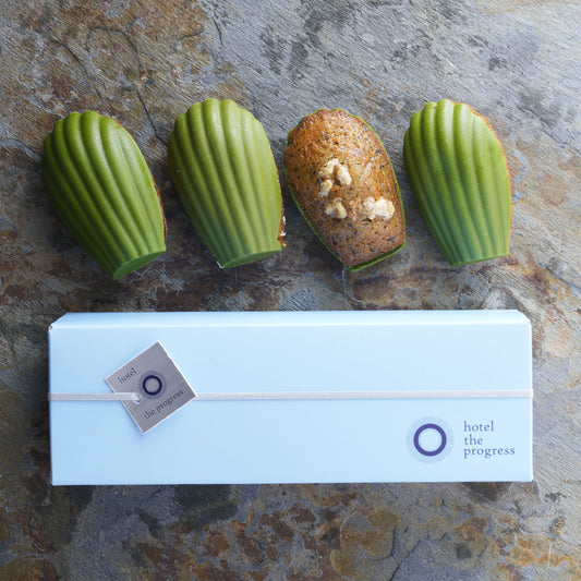 西尾抹茶のマドレーヌ詰め合わせ